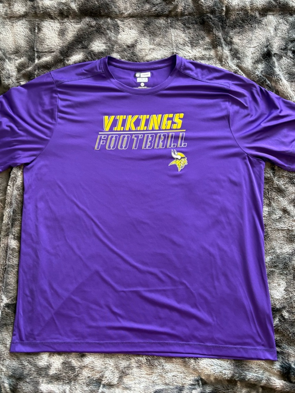NFL Purple Vikings Football Short Sleeve Tee